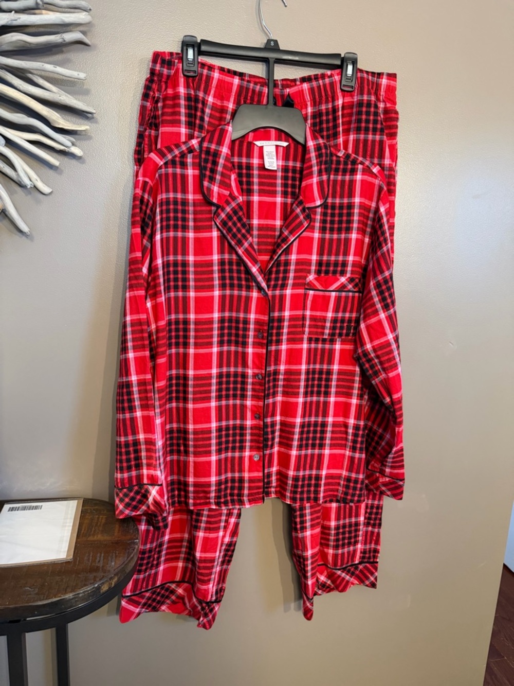 Victoria’s Secret red‎ and black plaid-pajama set